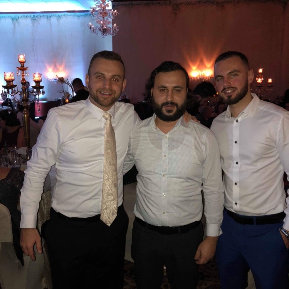 Meet your Posher, Corey